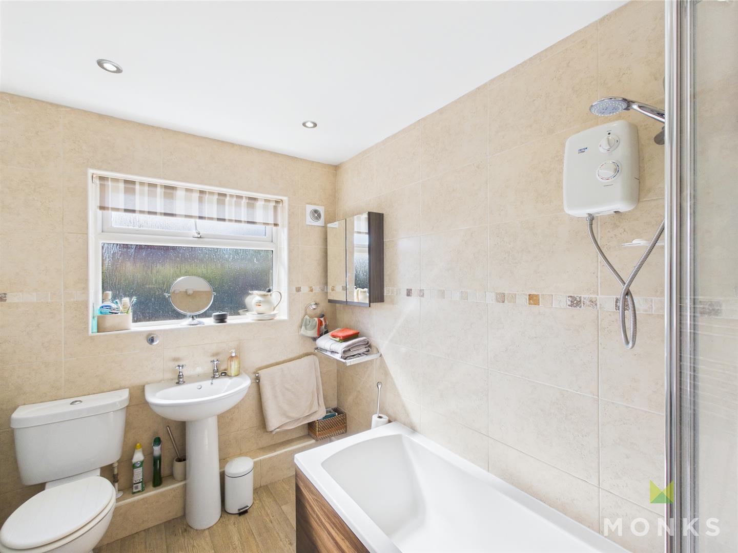 14 Sun Grove, Shrewsbury, SY4 5HH For Sale